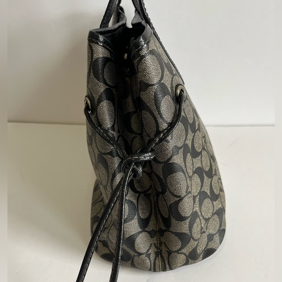 Coach black signature logo shoulder tote bags F22908 - Picture 7 of 11